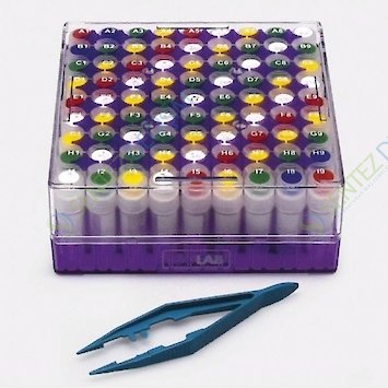 ISOLAB 093.01.001G Cryo Tüp Kutusu - Polikarbonat - 2 ml Tüpler İçin - Menteşeli Kapaklı - Yeşil