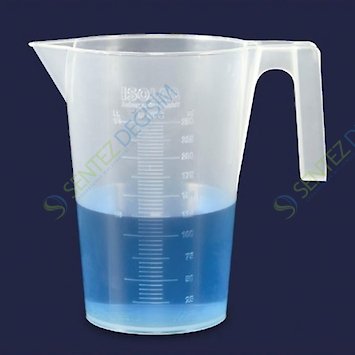 ISOLAB 026.02.500 Kulplu-plastik beher -P.P - Kısa Form - Kabartma Skala - 500 ml / 120 °C Sıcaklık Dayanımı / 1 Adet